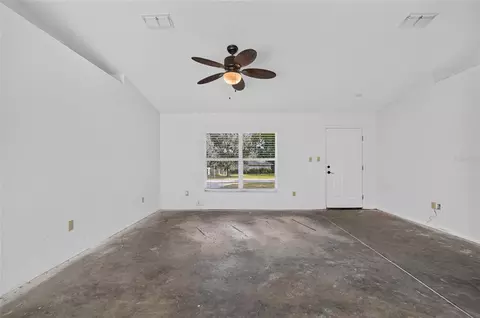Living - 6740 SE 52nd Pl, Ocala, FL 34472 photo 5 of 6