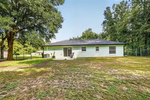 Exterior - 6740 SE 52nd Pl, Ocala, FL 34472 photo 4 of 6