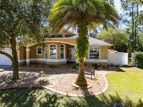 19 Seckel Ct, Palm Coast, FL 32137