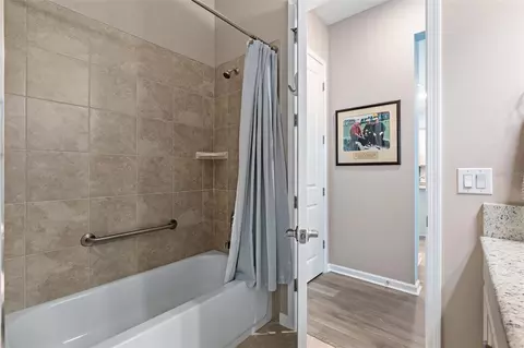 Bath - 1301 Bangor Dr, Ormond Beach, FL 32174 photo 3 of 3