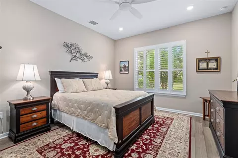 Bedroom - 1301 Bangor Dr, Ormond Beach, FL 32174 photo 2 of 6