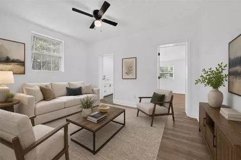 Living - 675 Madeore St, Saint Augustine, FL 32084 photo 1 of 1