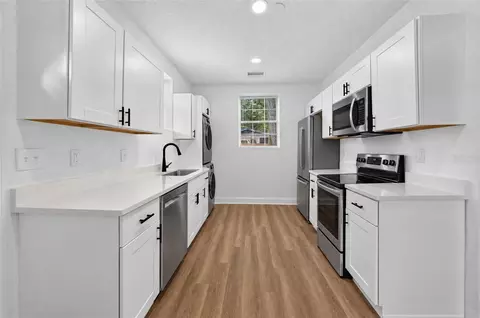 Kitchen - 675 Madeore St, Saint Augustine, FL 32084 photo 1 of 1