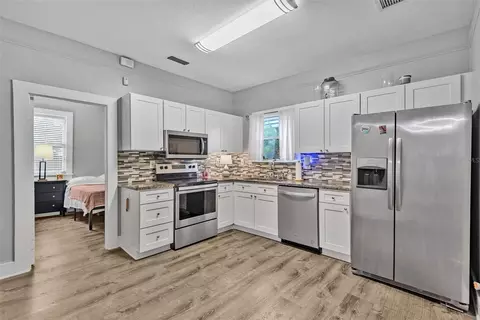 Kitchen - 93 Lincoln St, Saint Augustine, FL 32084 photo 1 of 7