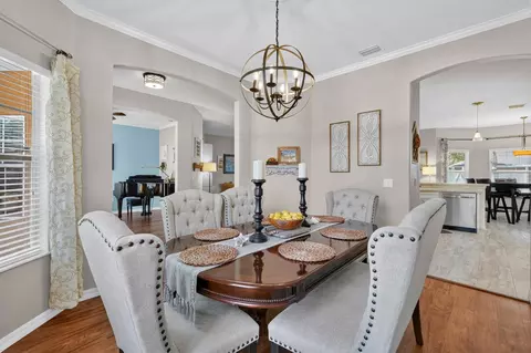 Dining - 70 Pickering Dr, Palm Coast, FL 32164 photo 3 of 4