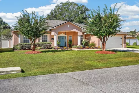 Exterior - 70 Pickering Dr, Palm Coast, FL 32164 photo 11 of 14