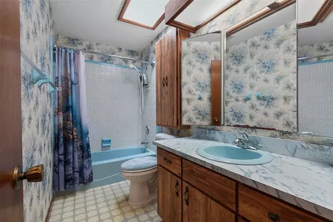 Bath - 75 Timberlake Ln, Ormond Beach, FL 32174 photo 3 of 3