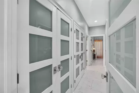 Entry Way - Undisclosed, Saint Augustine, FL 32080 photo 7 of 10