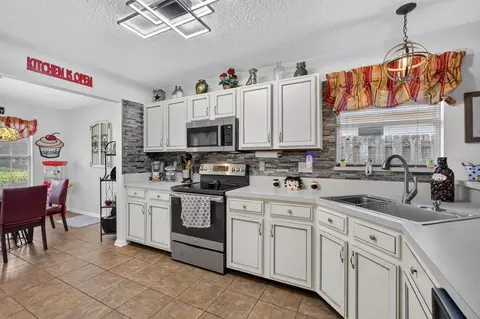 Kitchen - 717 Mackenzie Cir, Saint Augustine, FL 32092 photo 1 of 3