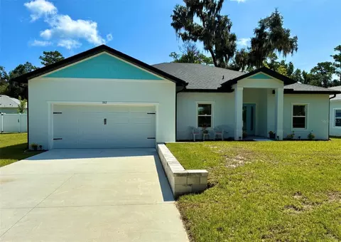 397 Palm Dr, New Smyrna Beach, FL 32168