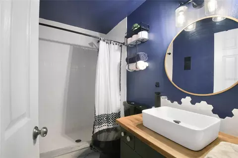 Bath - 48 Navarra Ct #48, Saint Augustine, FL 32086 photo 2 of 4