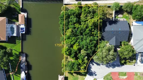 252 Coral Reef Ct N, Palm Coast, FL 32137