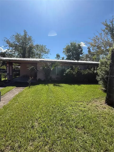 1405 Ocean St, Palatka, FL 32177