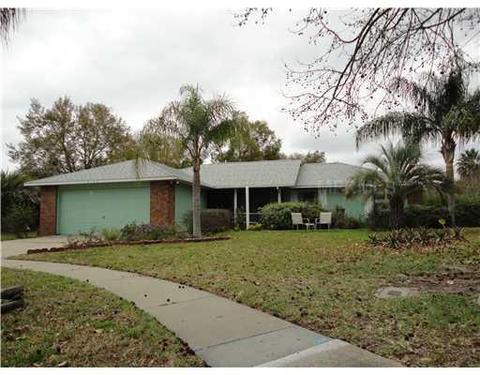 2106 David Ct, Mount Dora, FL 32757 photo 1