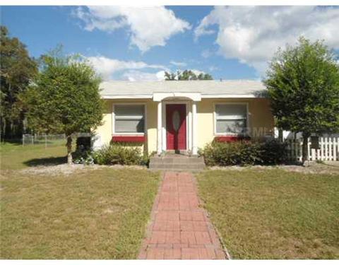 803 King St, Eustis, FL 32726 photo 1