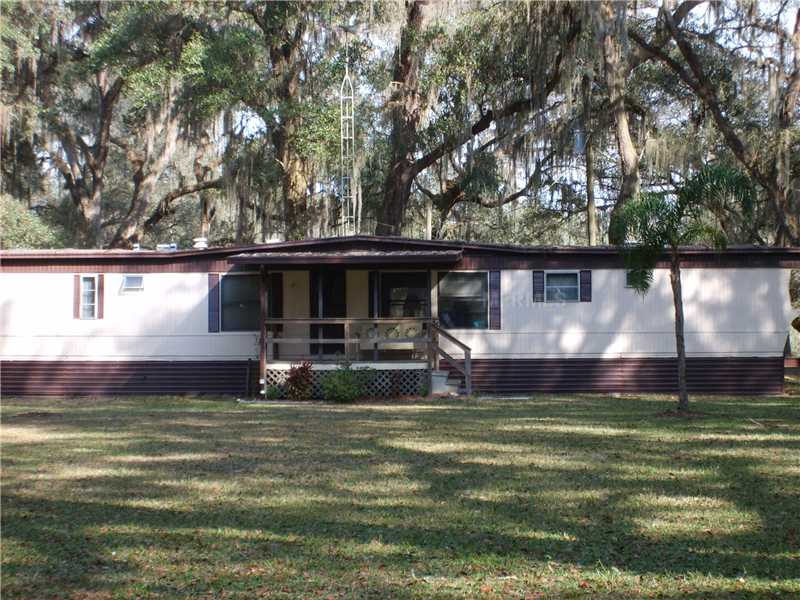 834 Cr 738g, Webster, FL 33597 photo 1
