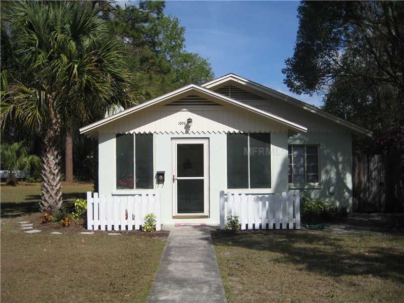 1009 E 9th Ave, Mount Dora, FL 32757 photo 1