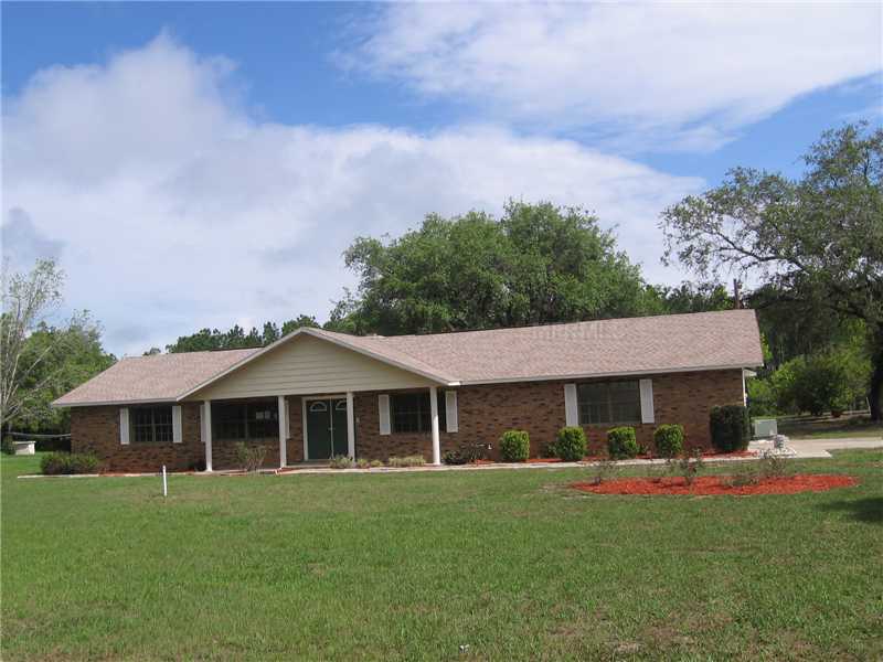 19439 Melody Ln, Eustis, FL 32736 photo 1