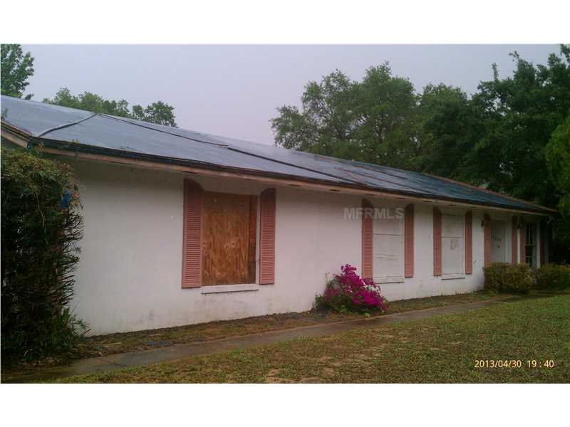 1305 E Lakeview Ave, Eustis, FL 32726 photo 1