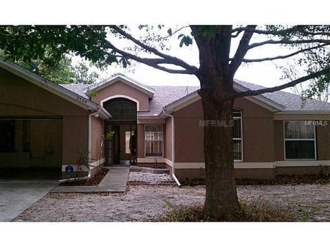 2704 Autumn Ln, Eustis, FL 32726 photo 1