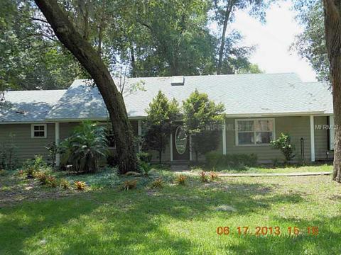 2105 Oak Leaf Cir, Mount Dora, FL 32757 photo 1