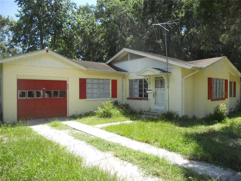 340 E 9th Ave, Mount Dora, FL 32757 photo 1