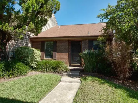 29 Cove Ln, Eustis, FL 32726 photo 1