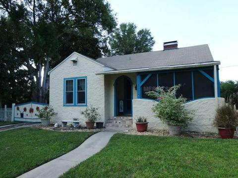 835 Highland Ct, Mount Dora, FL 32757 photo 1