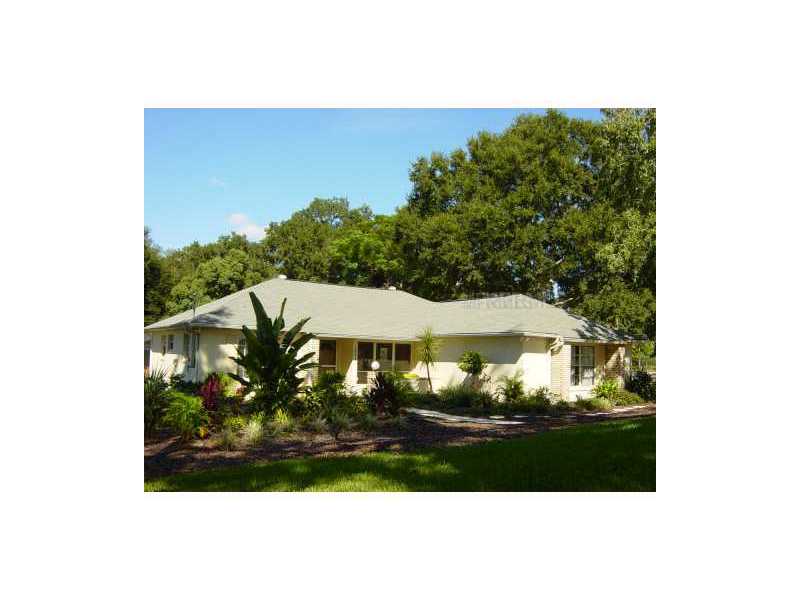 1515 Summit Ave, Mount Dora, FL 32757 photo 1