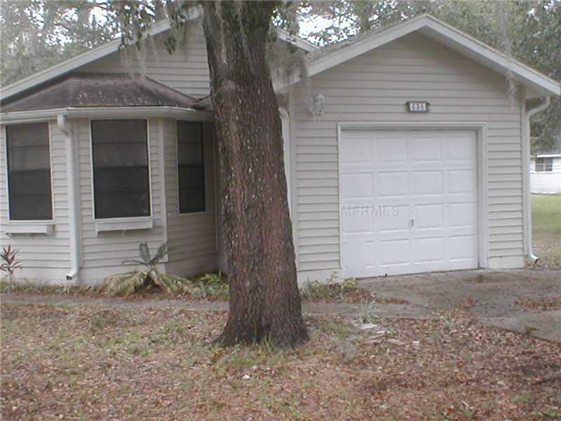 635 E 9th Ave, Mount Dora, FL 32757 photo 1