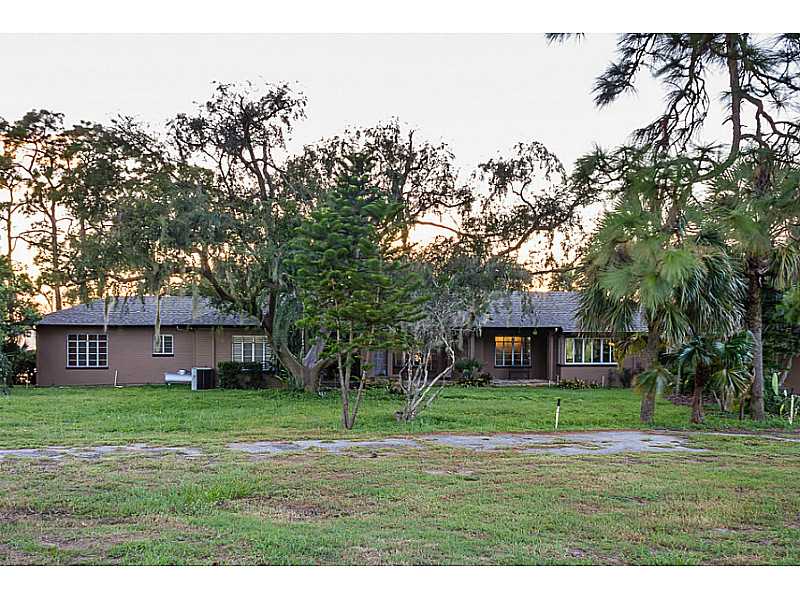 6300 Dora Dr, Mount Dora, FL 32757 photo 1