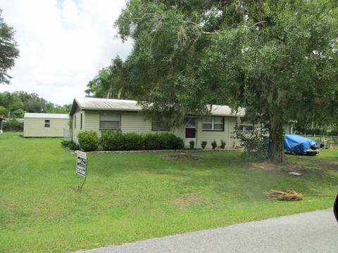 157 2nd St, Webster, FL 33597 photo 1