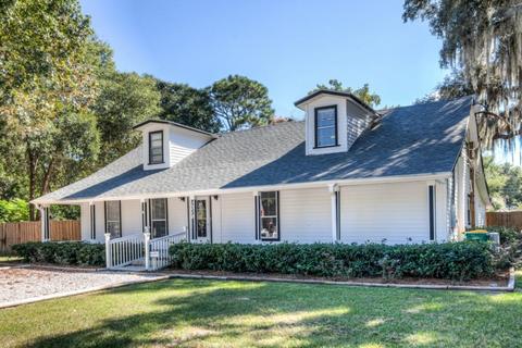 1318 E 2nd Ave, Mount Dora, FL 32757 photo 1