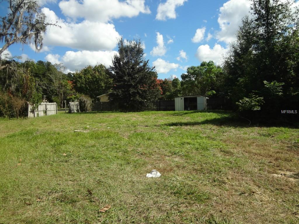 220 E Lake St, Umatilla, FL 32784 photo 1
