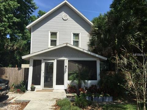 901 S Grove St, Eustis, FL 32726 photo 1