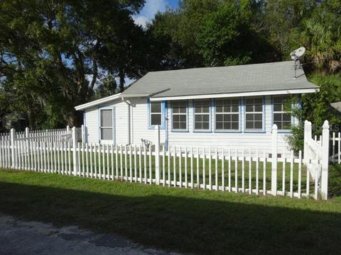 925 Sunset Ct, Mount Dora, FL 32757 photo 1