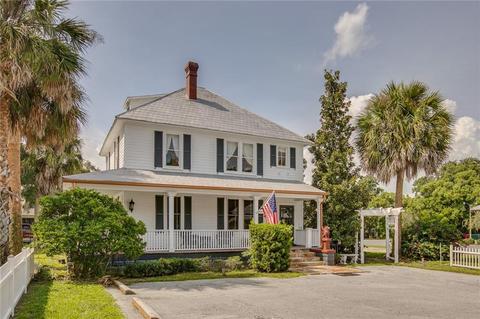 436 E 5th Ave, Mount Dora, FL 32757 photo 1