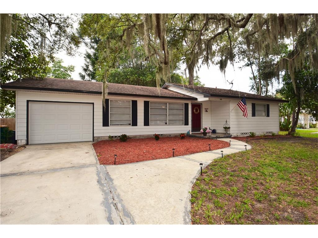 422 N Center St, Eustis, FL 32726 photo 1