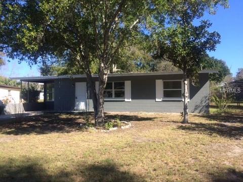 821 Edgewater Dr, Eustis, FL 32726 photo 1