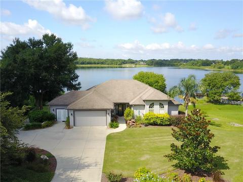 561 Gregory Ln, Umatilla, FL 32784 photo 1