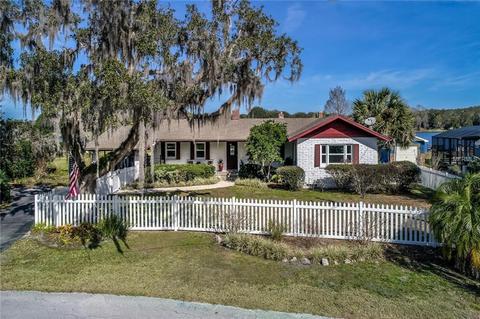189 E Lakeview, Umatilla, FL 32784 photo 1