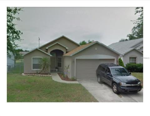 2673 Winchester Cir, Eustis, FL 32726 photo 1