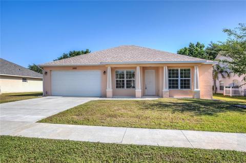 2593 W Moonlight Ln, Eustis, FL 32726 photo 1