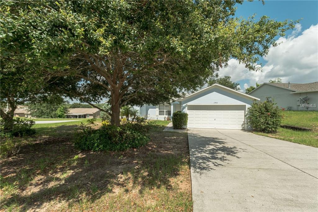 13403 Silverleaf Cir, Clermont, FL 34711 photo 1