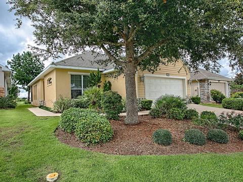 2008 Bayside Ave, Mount Dora, FL 32757 photo 1