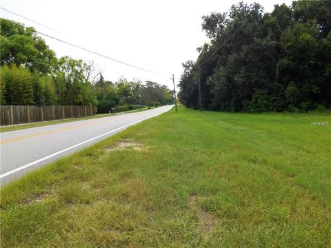 19049 Bates Ave, Eustis, FL 32726 photo 1