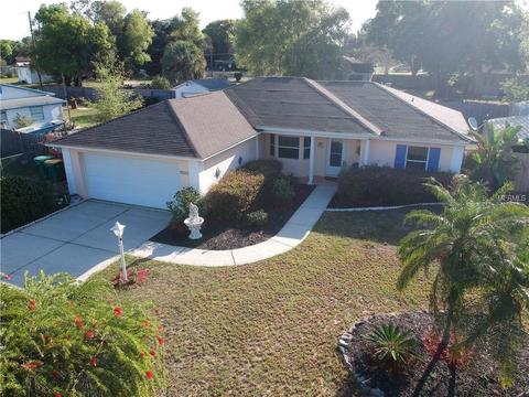 2933 Bryant St, Eustis, FL 32726 photo 1