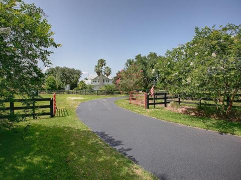 18526 County Road 44a, Eustis, FL 32736 photo 1