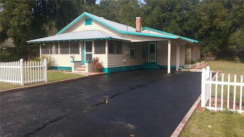 915 E 8th Ave, Mount Dora, FL 32757 photo 1
