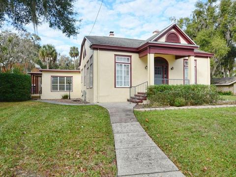 812 N Bay St, Eustis, FL 32726 photo 1